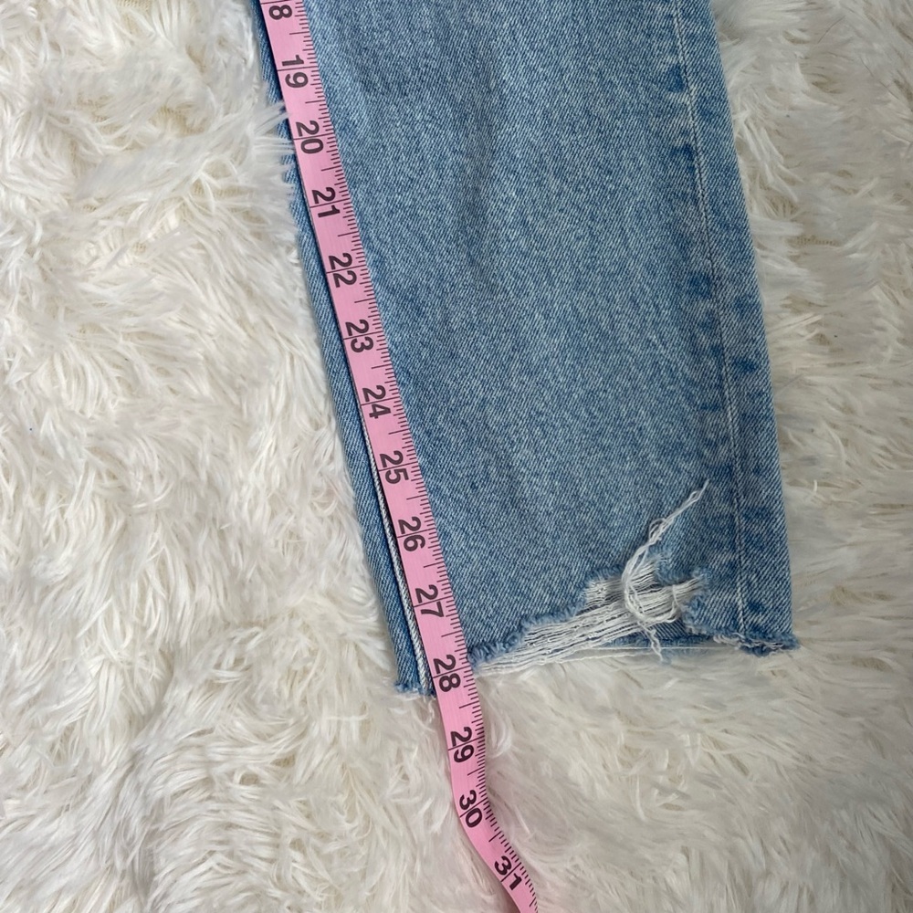AE Strigid Distressed Light Blue Denim Jeans.  NWOT. - Picture 2 of 9